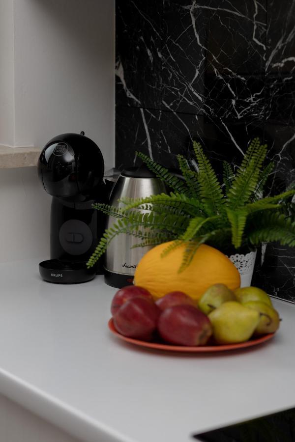 Warsaw Srodmiescie Apartment With Balcony By Noclegi Renters ภายนอก รูปภาพ