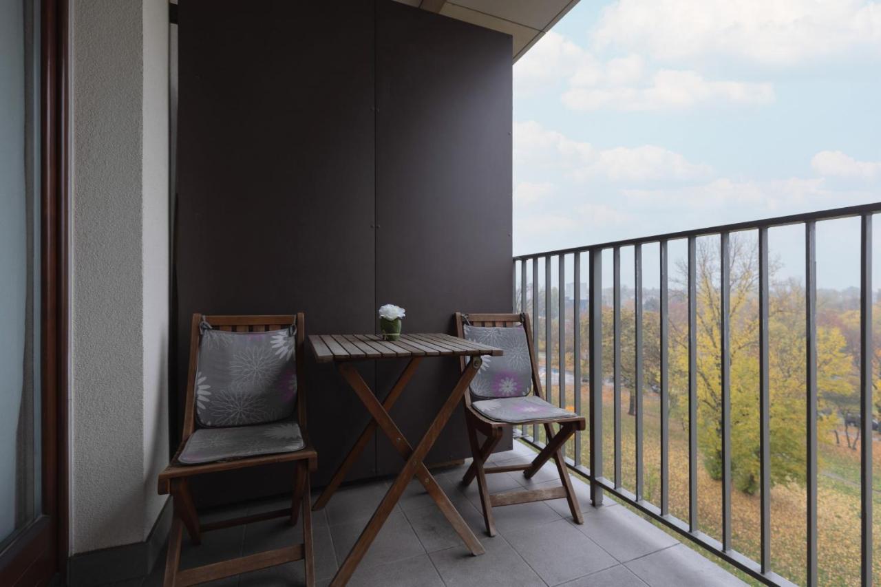 Warsaw Srodmiescie Apartment With Balcony By Noclegi Renters ภายนอก รูปภาพ