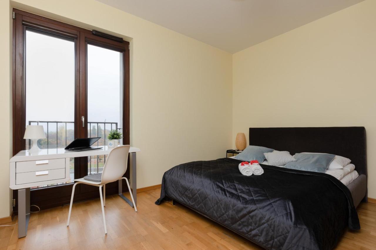 Warsaw Srodmiescie Apartment With Balcony By Noclegi Renters ภายนอก รูปภาพ